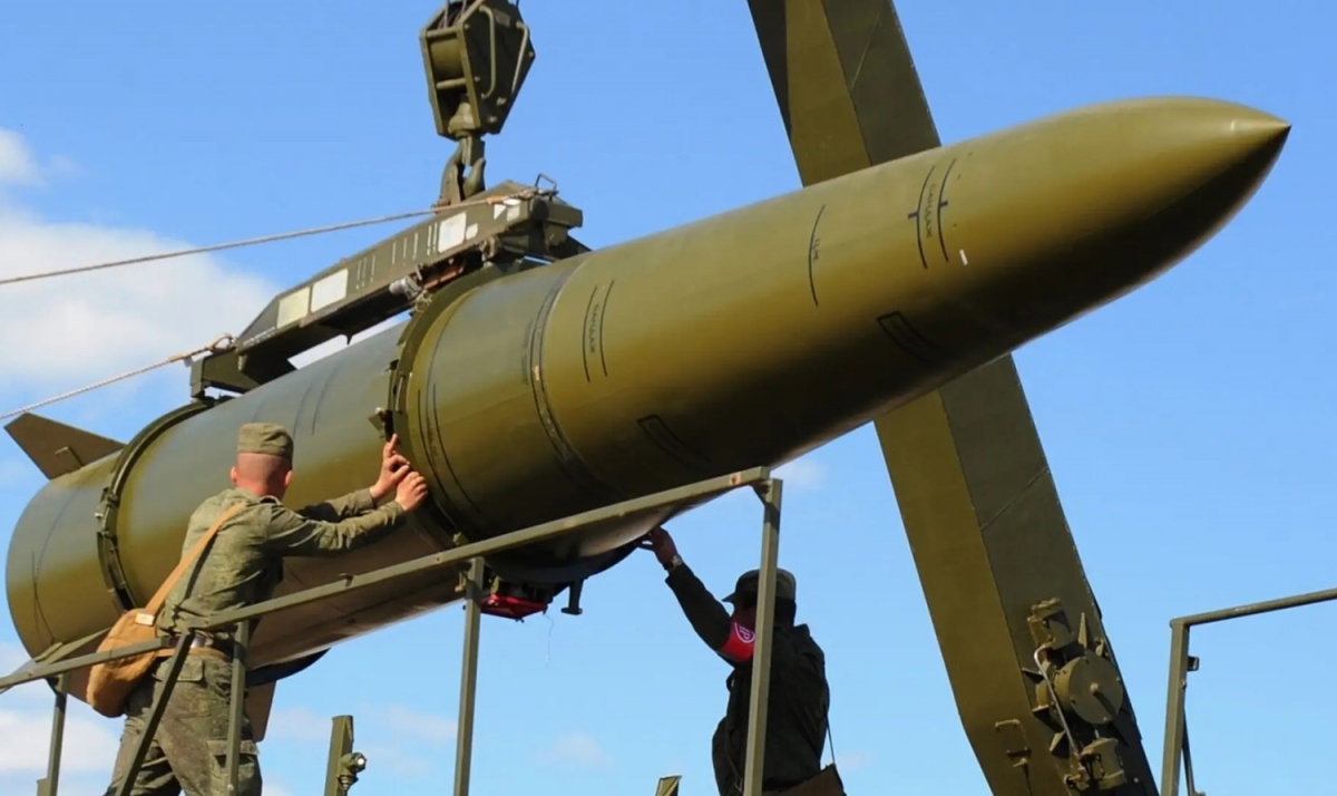 Nga điều vũ khí hạt nhân tới Belarus để ngăn chặn từ xa nguy cơ "thất bại chiến lược"